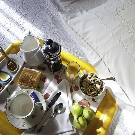 بيت ضيافة Casa Velarde 3*